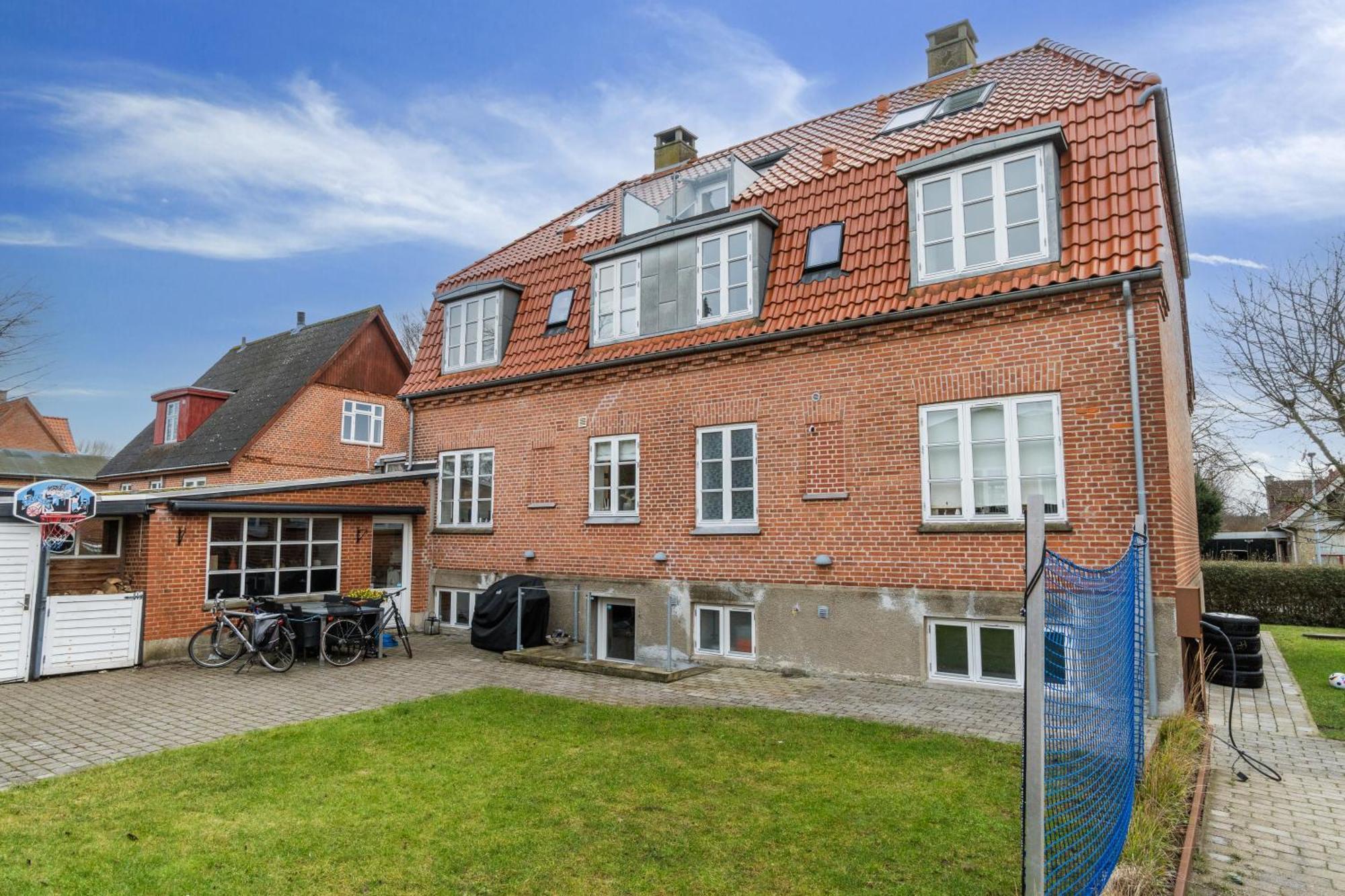 Come Stay 2Br Lejlighed Naer Centrum & Togstation Aalborg Exterior photo